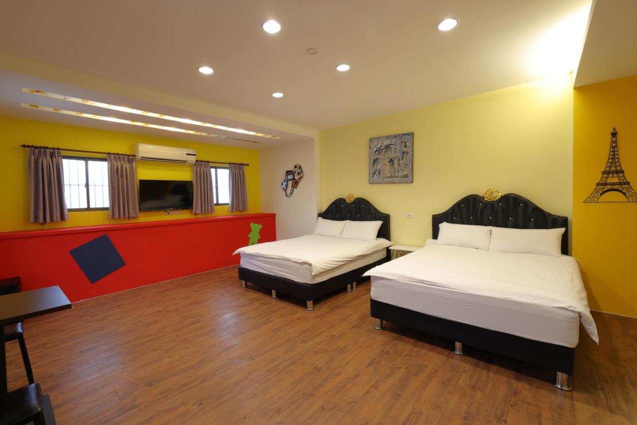 Bears Line B&B Train Station 화롄 외부 사진